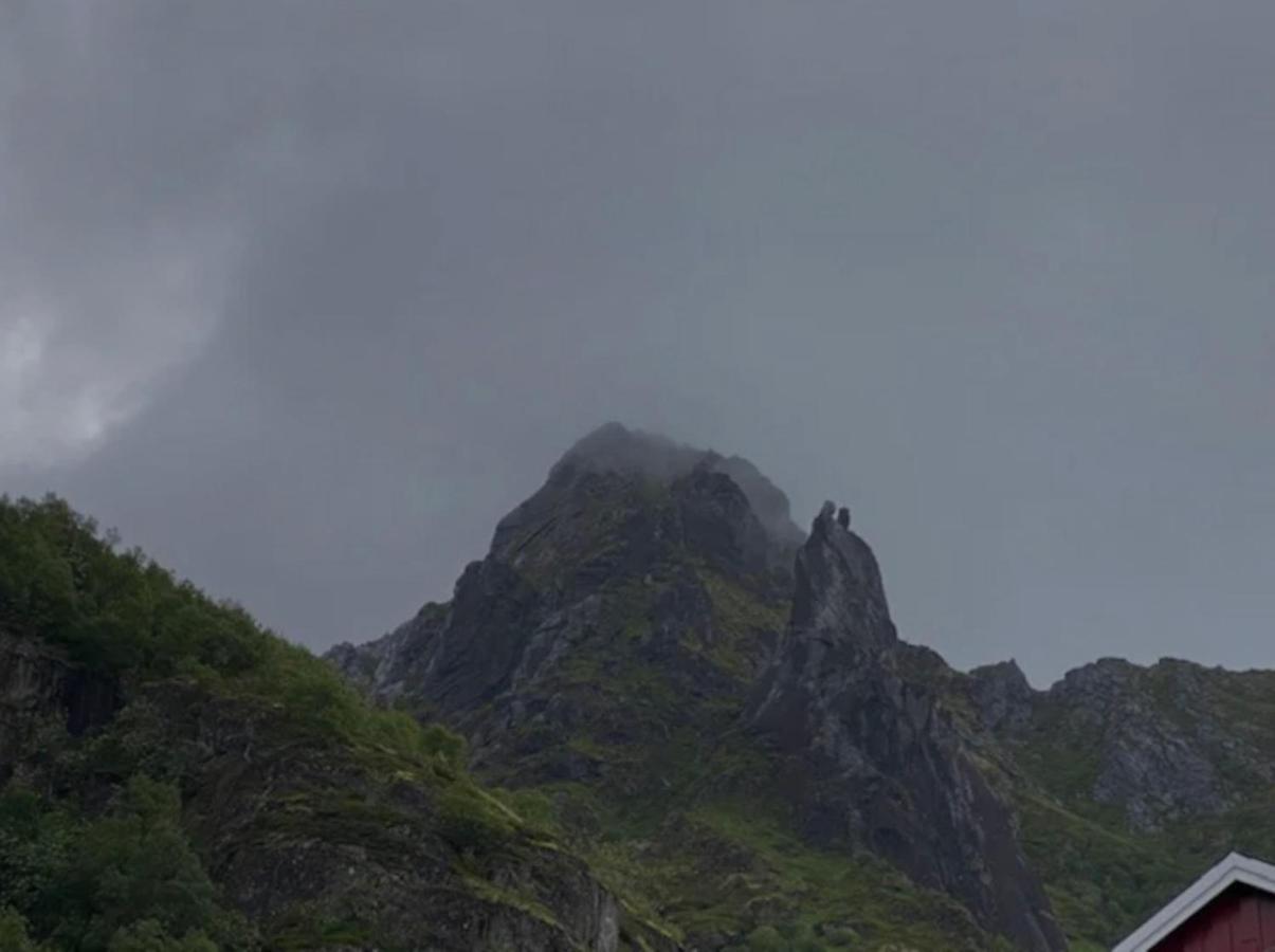 Koselig studioleilighet i Svolvær - Lofoten ved Svolværgeita, Djevelporten Eksteriør bilde